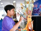 พิธีหล่อเทียนพรรษา เนื่องในวันอาสาฬหบูชาและวันเข้าพรรษา ประจ ... Image 150