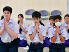 พิธีหล่อเทียนพรรษา เนื่องในวันอาสาฬหบูชาและวันเข้าพรรษา ประจ ... Image 151