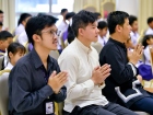 พิธีถวายเทียนพรรษา เนื่องในวันอาสาฬหบูชาและวันเข้าพรรษา ประจ ... Image 42