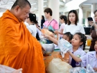 กิจกรรมเนื่องในวันคล้ายวันพระราชสมภพ สมเด็จพระนางเจ้าสิริกิต ... Image 48
