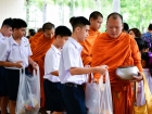 กิจกรรมเนื่องในวันคล้ายวันพระราชสมภพ สมเด็จพระนางเจ้าสิริกิต ... Image 61