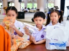 กิจกรรมเนื่องในวันคล้ายวันพระราชสมภพ สมเด็จพระนางเจ้าสิริกิต ... Image 79